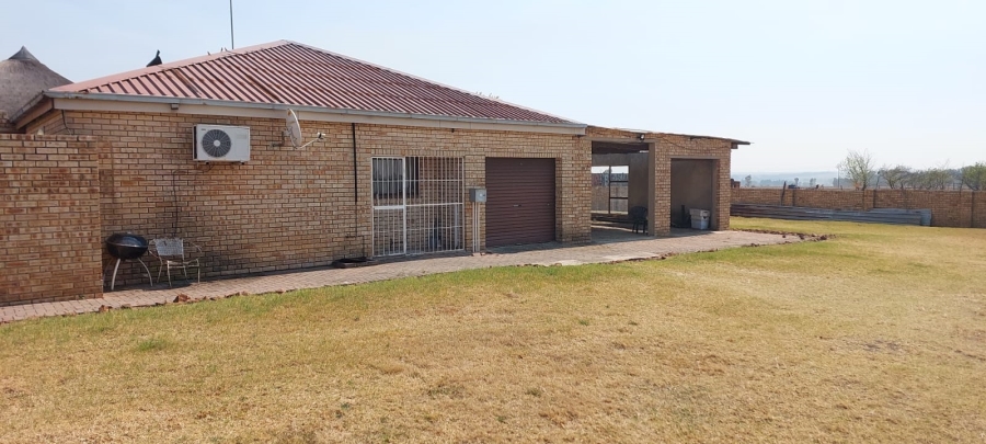 4 Bedroom Property for Sale in Vaal Power A H Free State